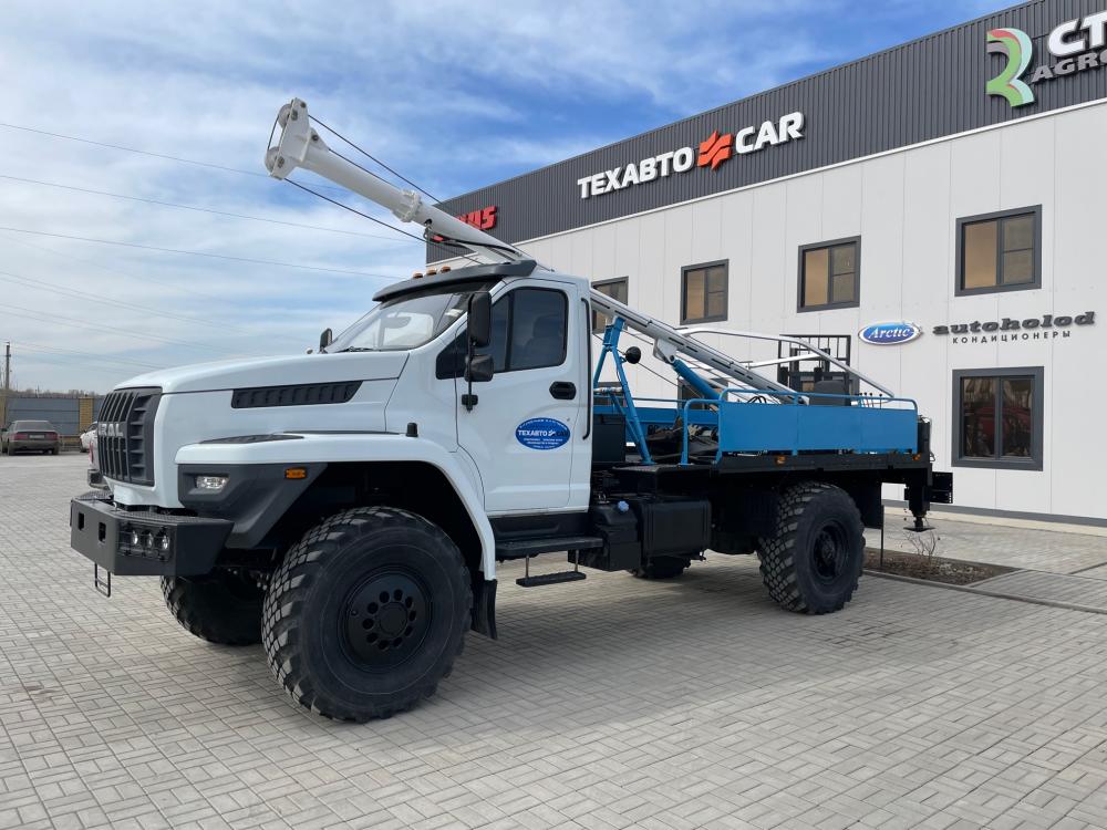 Бурильно-крановая машина с глубиной бурения 5 метров на шасси БКМ-515 на шасси Урал НЕКСТ 43206-72 в г.Атырау