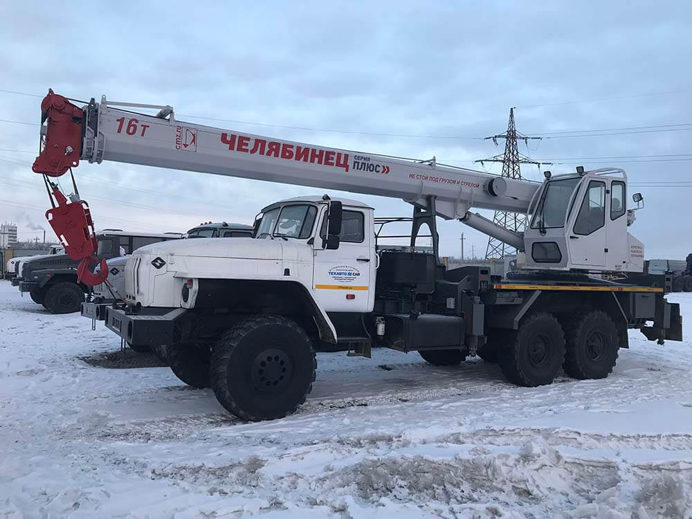Первый автокран "Челябинец" 16 тонн в Казахстане