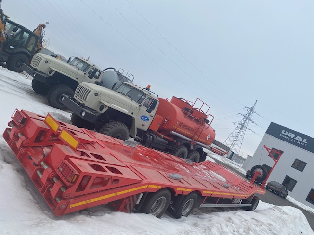 Поступление на склад прицепной техники - прицеп-тяжеловоз Hartung 8426.52 - 24 тонн