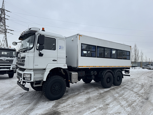 ВАХТОВЫЙ АВТОБУС SHACMAN 385 F3000 6x6 28 мест