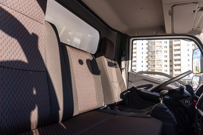 Dongfeng C100L