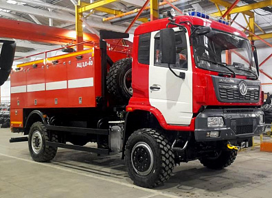 АВТОЦИСТЕРНА ПОЖАРНАЯ АЦ-3/40 DONGFENG 4х4