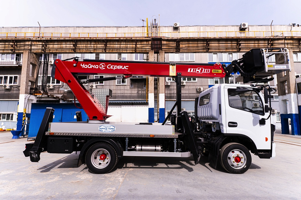 Автовышка (АГП) на базе DONGFENG Z80S TR-318 (высота подъема 18м)