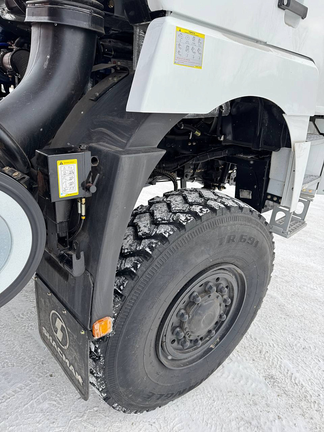 АВТОЦИСТЕРНА МВ-10 на  Шасси SHACMAN 6х6 SX1258DR 6х6385