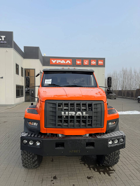 Урал NEXT 44202-74 (Тягач) базовая комплектация