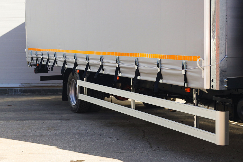 Автомобиль грузовой бортовой с тентом (ШТОРНИК) на базе DONGFENG С120L