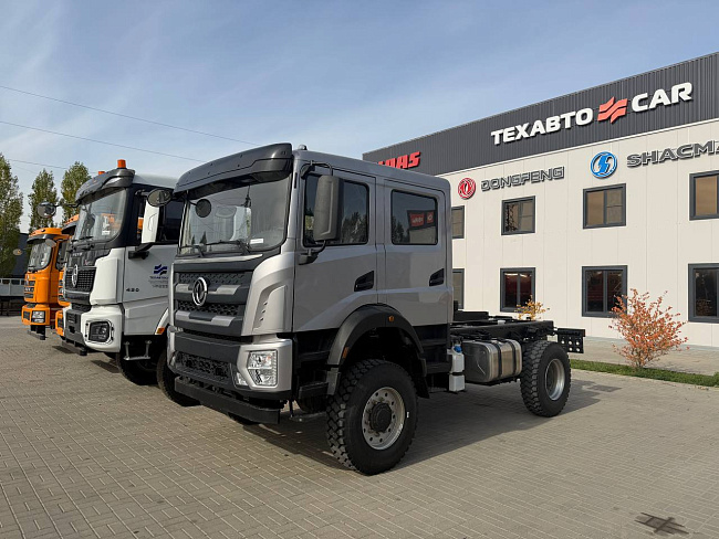 Шасси DONGFENG 4х4 вездеход кабина 2 ряд 13 тонн (рестайл 2026) мосты DENA