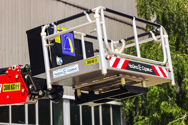 АГП-18 TR-318 New (высота подъема 18м) на базе DONGFENG Z55N