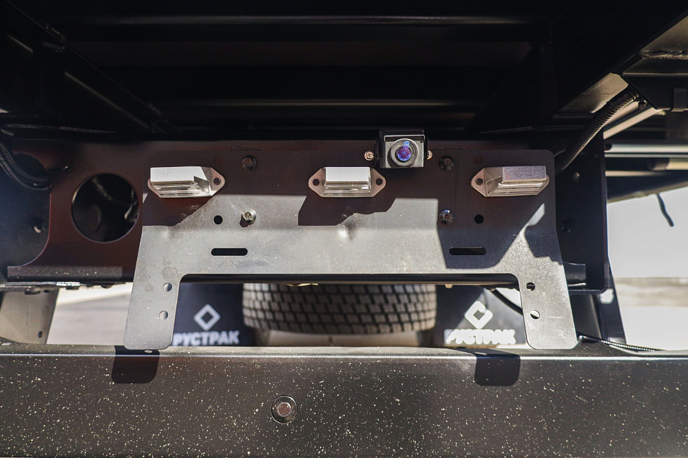 Автомобиль грузовой бортовой с тентом (ШТОРНИК) на базе DONGFENG С120L