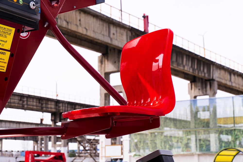 Автовышка (АГП) на базе DONGFENG Z80S TR-318 (высота подъема 18м)