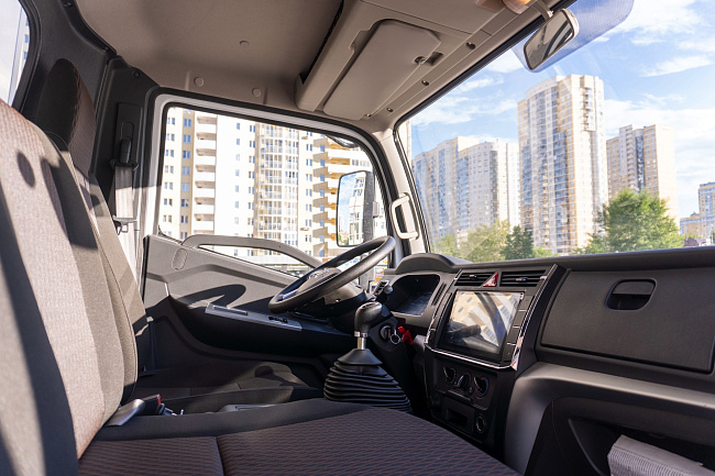 Dongfeng C100L
