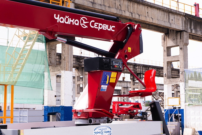 Автовышка (АГП) на базе DONGFENG Z80S TR-318 (высота подъема 18м)