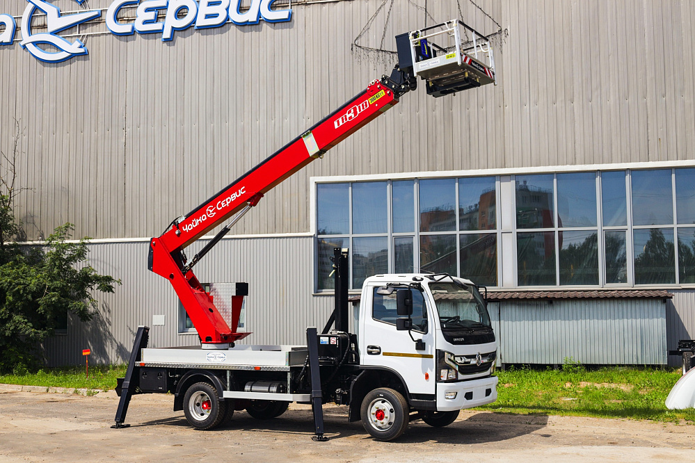 АГП-18 TR-318 New (высота подъема 18м) на базе DONGFENG Z55N